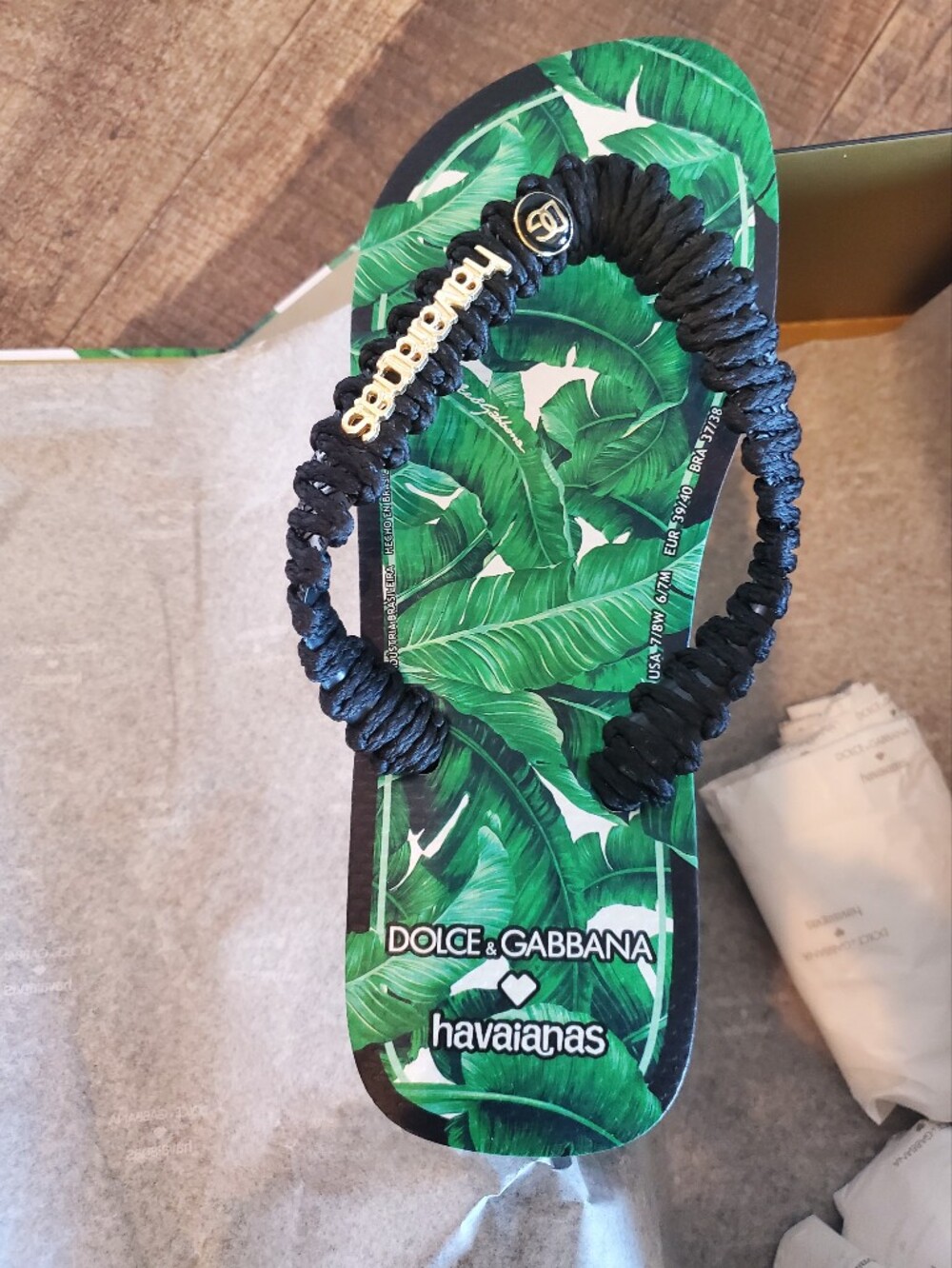Dolce & Gabbana Green Tropical Leaf Logo Flip Flops Sz 7/8